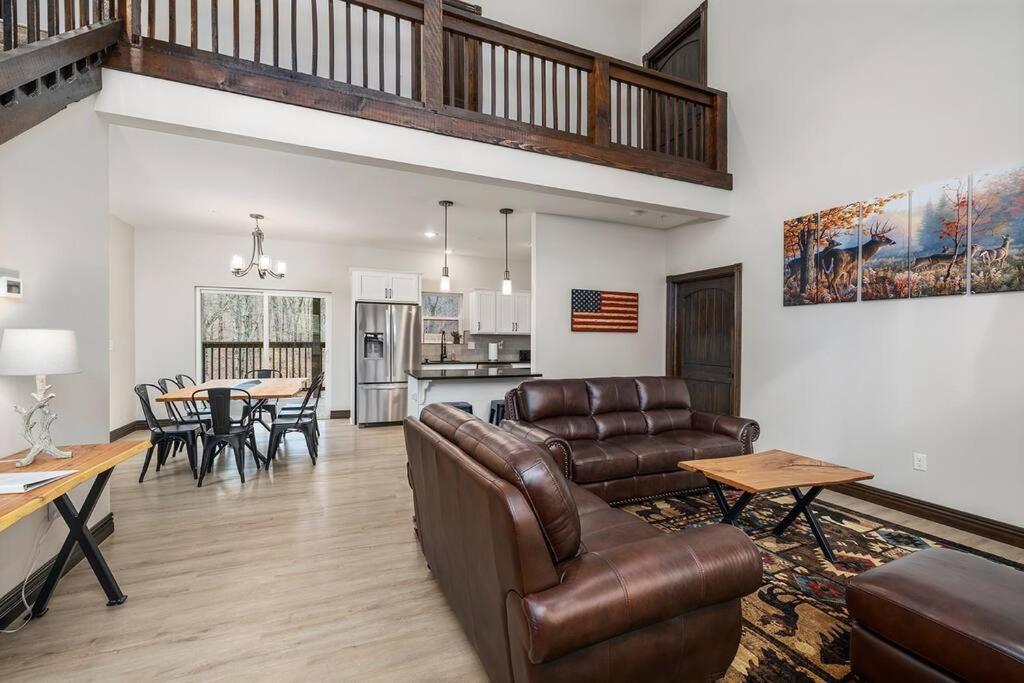 Rock And Timber Lodge Branson Buitenkant foto